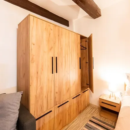 Saint Marco35th Apartment